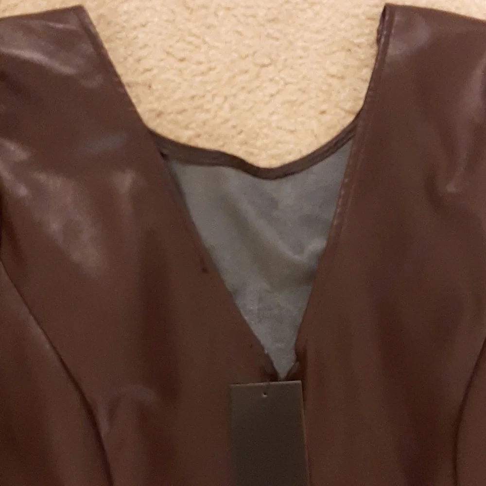 Faux Leather Peplum Top - Picture 6 of 7